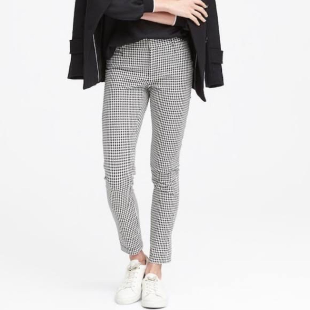 Banana Republic Sloan black/white houndstooth dress pants Sz 4